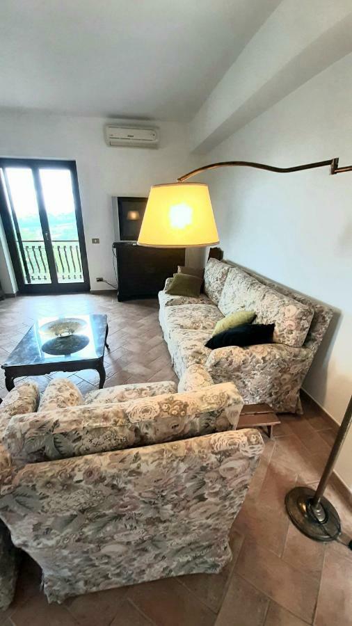 Villa Pacchini Poggio Mirteto Exteriér fotografie